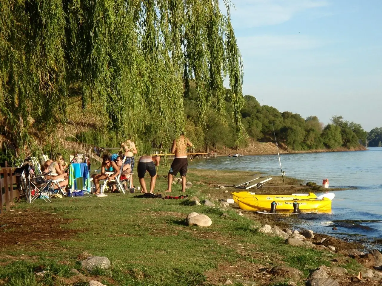 Tarde de verano en el lago